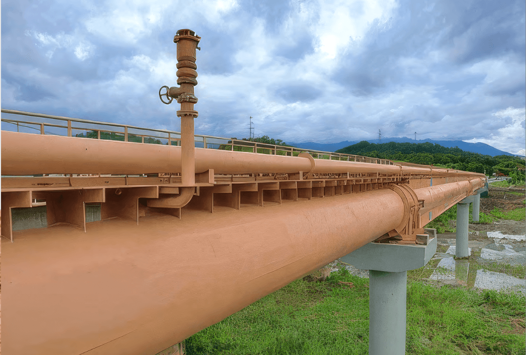 Above-ground industrial pipelines and valve infrastructure